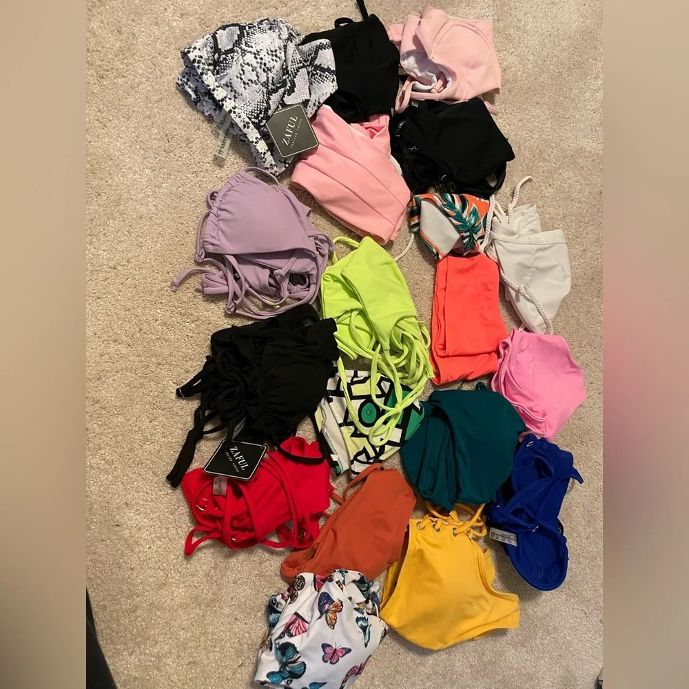 Bikini Pack - Picture 1 of 5